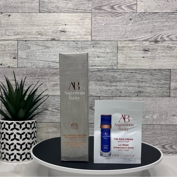 Sold BNIB& sealed Augustinus Bader Eyebrow & Lash Enhancing Serum ➕sample RV$150 - Picture 2 of 10
